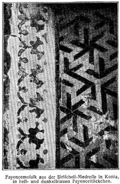 Fayencemosaik aus der Sirtscheli-Medresse in Konia, in hell- und dunkelblauen Fayencestückchen.